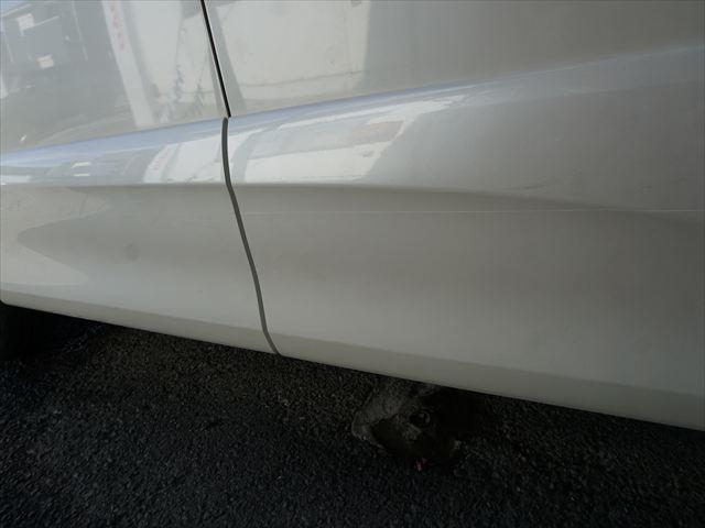 セレナ 　福祉車両セカンドスライドアップシートハイウェイスターＶＳハイブリッドアドバンスドセーフティーパッケージエマージェンシブレーキ両側パワードアカロッツェリアナビバックカメラ地デジ　アラウンドビューモニター（70枚目）