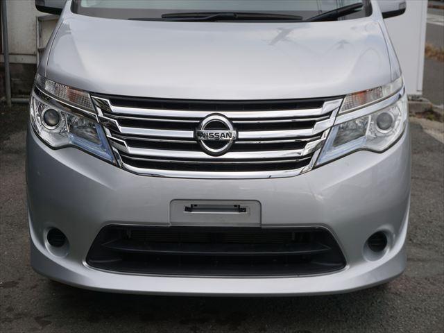 セレナ 　福祉車両チェアキャブスロープ車いす２基２列目電動ウィンチ３列目後退防止ベルト　オートステップ　手すり　キーレス　ウィンチ用リモコン　純正ディスプレーオーディオ　バックカメラ　ドラレコ（73枚目）