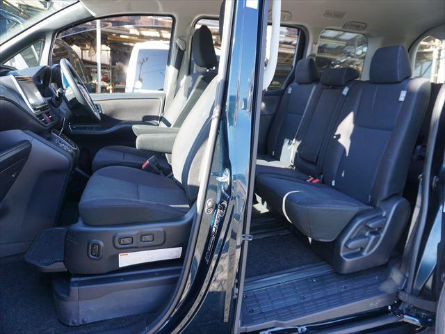 ヴォクシー 　福祉車両助手席電動サイドリフトアップシート　Ｘウェルキャブ　両側パワードア　ＬＥＤライト　純正ナビテレビ　バックカメラ　キーレス　ＥＴＣ（42枚目）