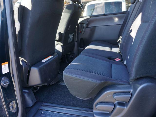 ヴォクシー 　福祉車両助手席電動サイドリフトアップシート　Ｘウェルキャブ　両側パワードア　ＬＥＤライト　純正ナビテレビ　バックカメラ　キーレス　ＥＴＣ（49枚目）