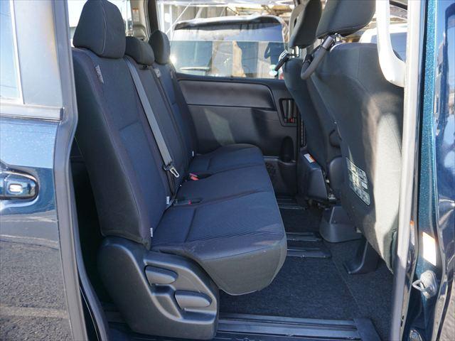 ヴォクシー 　福祉車両助手席電動サイドリフトアップシート　Ｘウェルキャブ　両側パワードア　ＬＥＤライト　純正ナビテレビ　バックカメラ　キーレス　ＥＴＣ（53枚目）