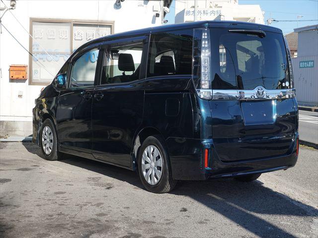 ヴォクシー 　福祉車両助手席電動サイドリフトアップシート　Ｘウェルキャブ　両側パワードア　ＬＥＤライト　純正ナビテレビ　バックカメラ　キーレス　ＥＴＣ（57枚目）