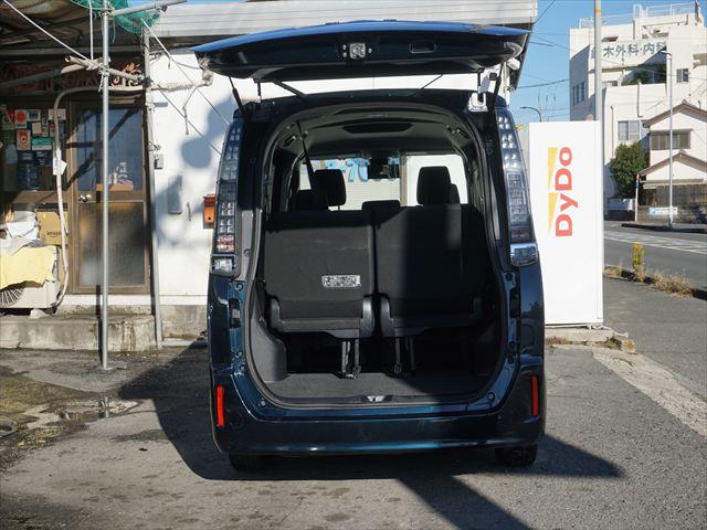 ヴォクシー 　福祉車両助手席電動サイドリフトアップシート　Ｘウェルキャブ　両側パワードア　ＬＥＤライト　純正ナビテレビ　バックカメラ　キーレス　ＥＴＣ（58枚目）