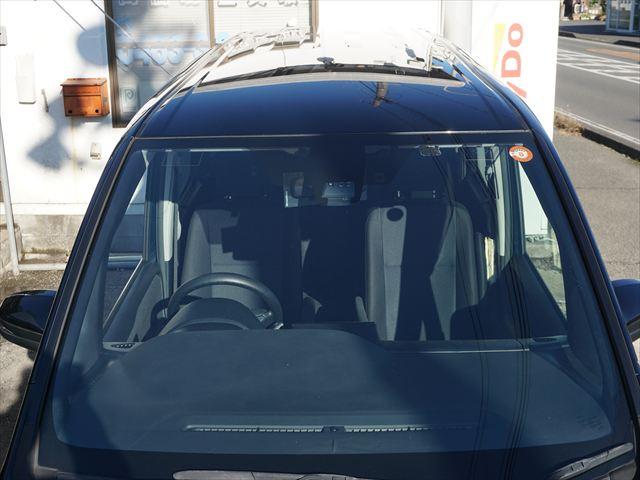 ヴォクシー 　福祉車両助手席電動サイドリフトアップシート　Ｘウェルキャブ　両側パワードア　ＬＥＤライト　純正ナビテレビ　バックカメラ　キーレス　ＥＴＣ（62枚目）