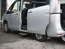 　福祉車両チェアキャブスロープ車いす２名　２列目電動ウィンチ　３列目後退防止ベルト　オートステップ　左パワードア　禁煙車　取説　保証書　インテリジェントキー　ワンオーナー　リヤエアコン　１年保証（22枚目）