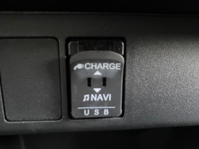 ムーヴキャンバス Ｇメイクアップリミテッド　ＳＡＩＩＩ　スマートアシスト・両側パワースライドドア・純正７インチナビ・フルセグＴＶ・Ｂｌｕｅｔｏｏｔｈ・パノラマモニター・ＬＥＤヘッドライト・ＬＥＤフォグランプ・ＥＴＣ・オートハイビーム・スマートキー×２個（32枚目）