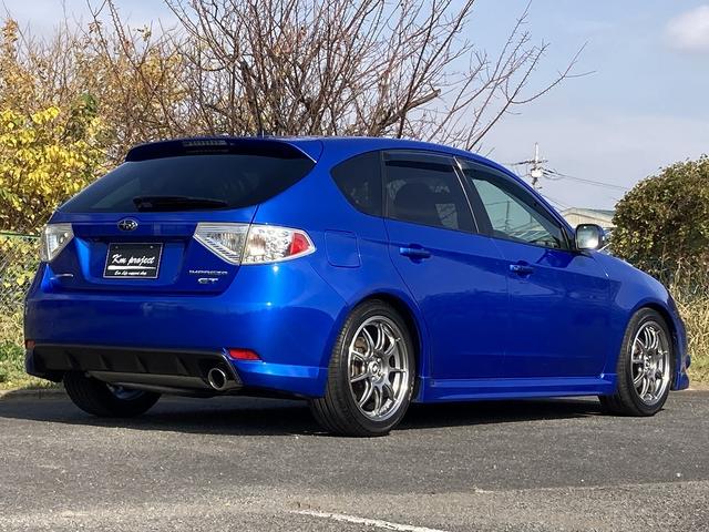 インプレッサ ２．０ＧＴ　２．０ＧＴ／最終型／ＷＲブルー／５速ＭＴ／整備記録簿１１枚タイベル交換済／テイン車高調／エンケイ１７アルミ／ＳＴＩクイックシフト／純正エアロ／スマートキー／プッシュＳ／クルコン／ＥＴＣ／社外スピーカー（3枚目）