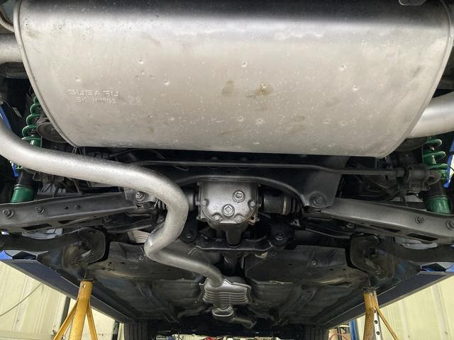 インプレッサ ２．０ＧＴ　２．０ＧＴ／最終型／ＷＲブルー／５速ＭＴ／整備記録簿１１枚タイベル交換済／テイン車高調／エンケイ１７アルミ／ＳＴＩクイックシフト／純正エアロ／スマートキー／プッシュＳ／クルコン／ＥＴＣ／社外スピーカー（17枚目）