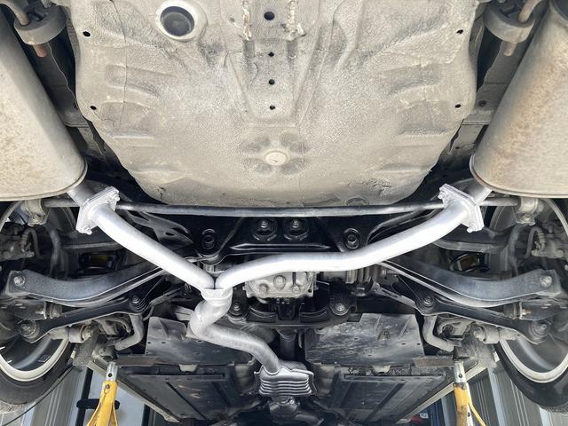 �������`�F�b�N���Ă���܂��I�I�C���R��Ȃǂ̊m�F�⑼�e�m�F��_�����o�i�O�Ɏ��{���Ă���܂��I�u�[�c�ށA�u�b�V���ށA�����A�u���[�L�p�b�h�̎c�ʁA�����A�d���n�����̊m�F���Ă���܂��I