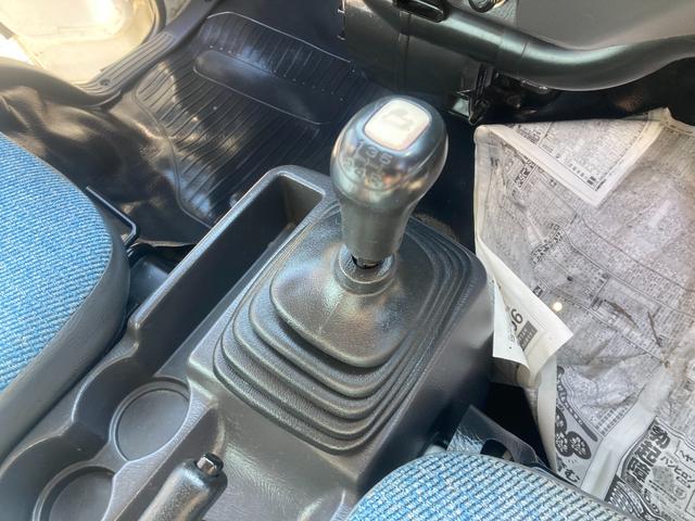 サンバーディアス ベース 5速MT スイッチ切替式4WD エアコン パワステ パワーウインドウ 後席分割シート 後席ヒーター 大型リアアンダーミラー タイミングベルト交換済み 色替(11枚目)