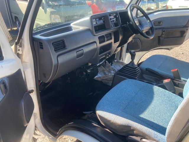 サンバーディアス ベース 5速MT スイッチ切替式4WD エアコン パワステ パワーウインドウ 後席分割シート 後席ヒーター 大型リアアンダーミラー タイミングベルト交換済み 色替(13枚目)