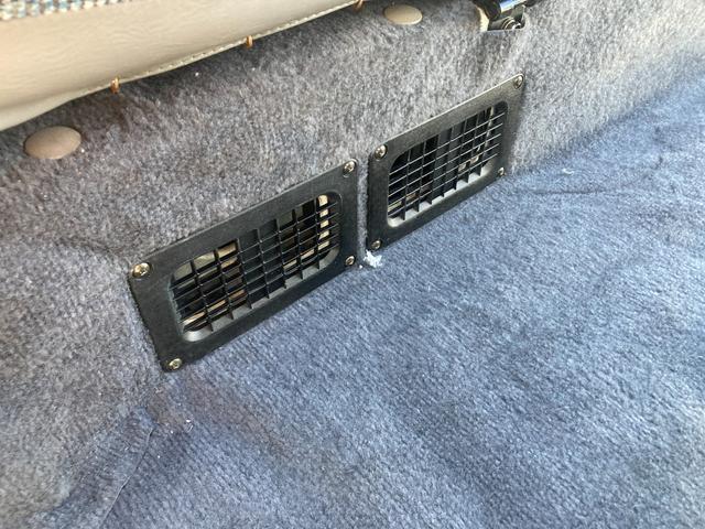 サンバーディアス ベース 5速MT スイッチ切替式4WD エアコン パワステ パワーウインドウ 後席分割シート 後席ヒーター 大型リアアンダーミラー タイミングベルト交換済み 色替(27枚目)