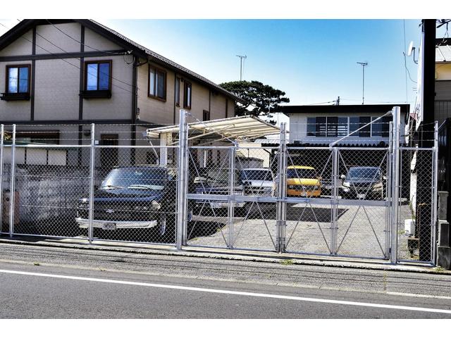 シボレーＣ－１５００ 　新車並行・助手席観音ドア・ＮＥＷ２０インチホイール・モケットベンチシート・ＮＥＷ燃料タンク・ＮＥＷ燃料ポンプ・新品バンパー・新品グリル・新品ヘッドライト・ロールパン・（4枚目）