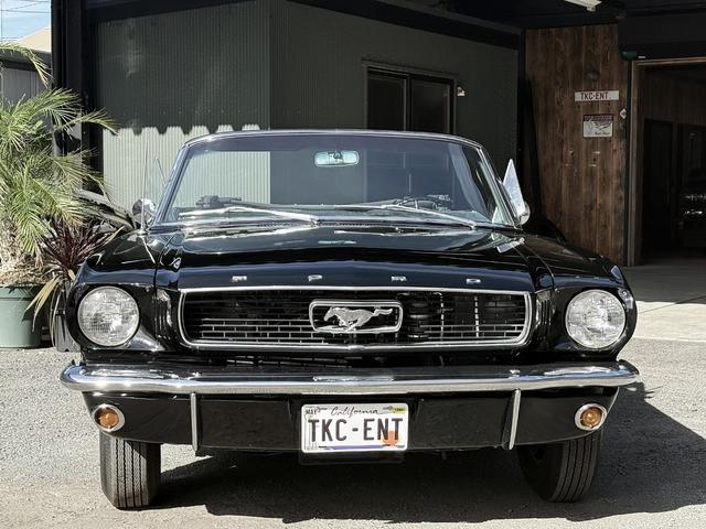 マスタング 　コンバーチブル・２８９オリジナルＶ８エンジン・４輪ディスクブレーキ・ヴィンテージエアーエアコン・ＭＳＤ点火システム整備交換済・アルミラジエター・社外へダース・ダブルフローマスター・レッドリボンタイヤ（28枚目）