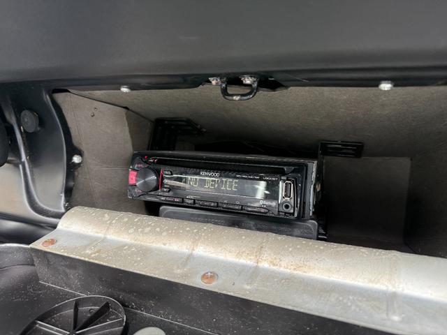 マスタング 　コンバーチブル・２８９オリジナルＶ８エンジン・４輪ディスクブレーキ・ヴィンテージエアーエアコン・ＭＳＤ点火システム整備交換済・アルミラジエター・社外へダース・ダブルフローマスター・レッドリボンタイヤ（54枚目）