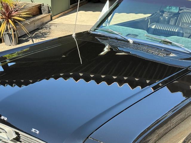 マスタング 　コンバーチブル・２８９オリジナルＶ８エンジン・４輪ディスクブレーキ・ヴィンテージエアーエアコン・ＭＳＤ点火システム整備交換済・アルミラジエター・社外へダース・ダブルフローマスター・レッドリボンタイヤ（79枚目）