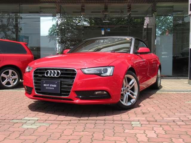 Ａ５カブリオレ ２．０ＴＦＳＩクワトロ　２．０　ＴＦＳＩ　クワトロ　４ＷＤ　レッドボディ×アイボリーインテリア（14枚目）