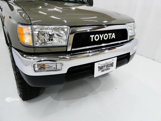 ハイラックスサーフ ＳＳＲ－Ｇ　ＮＥＷペイント・新品アルミホイール・タイヤ・リフトアップ・前後メッキバンパー・クラッシックグリル・ヘッドライト・４ランナー用フェンダーモール（19枚目）