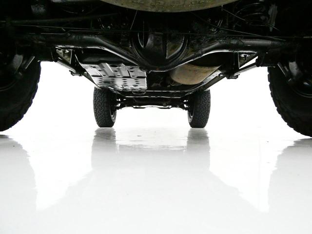 ハイラックスサーフ ＳＳＲ－Ｇ　ＮＥＷペイント・新品アルミホイール・タイヤ・リフトアップ・前後メッキバンパー・クラッシックグリル・ヘッドライト・４ランナー用フェンダーモール（26枚目）