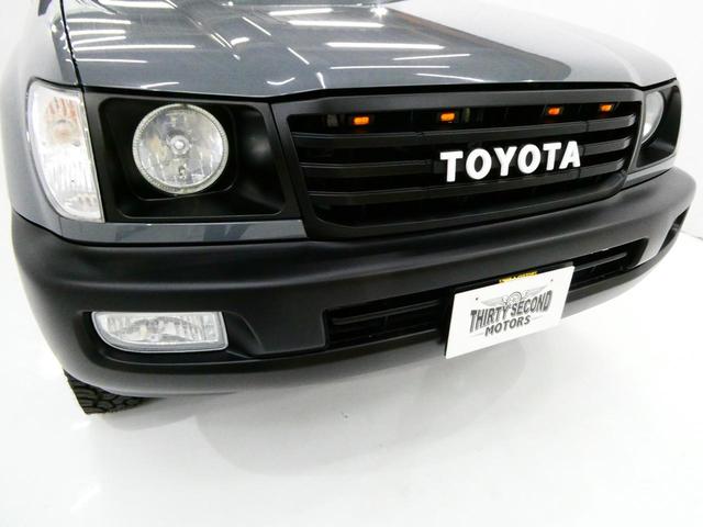 ランドクルーザー１００ ＶＸ　ＮＥＷペイント・２インチリフトアップ・新品タイヤ（11枚目）
