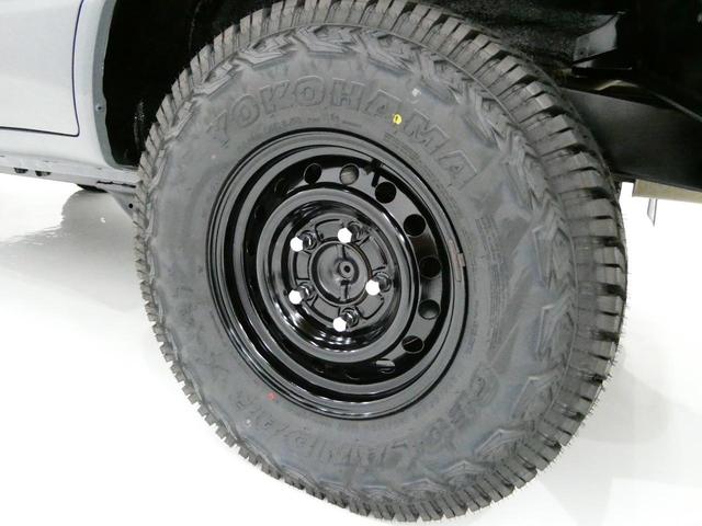 ランドクルーザー１００ ＶＸ　ＮＥＷペイント・２インチリフトアップ・新品タイヤ（16枚目）