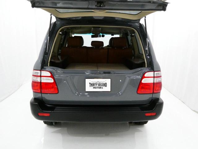 ランドクルーザー１００ ＶＸ　ＮＥＷペイント・２インチリフトアップ・新品タイヤ（38枚目）