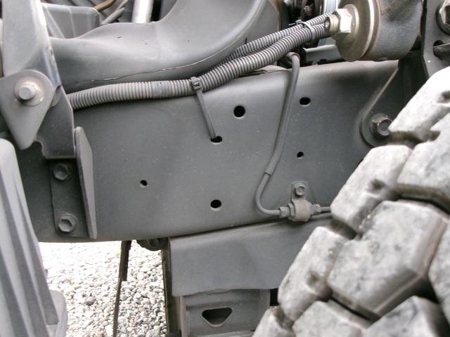 アトラストラック 　２ｔ積　極東製プレスパッカー車４．２立米　４．８Ｌディーゼル　フロア５速ＭＴ　連続スイッチ付　バックモニター　いすゞエルフＯＥＭ車（52枚目）