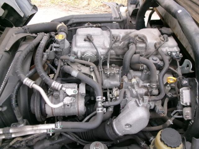 デュトロ 高床　３ｔ積　高床平ボディ４分割アオリ垂直パワーゲート付　４．１Ｌ　ＬＰＧ車　フロア５速ＭＴ　ルーフデッキ（33枚目）