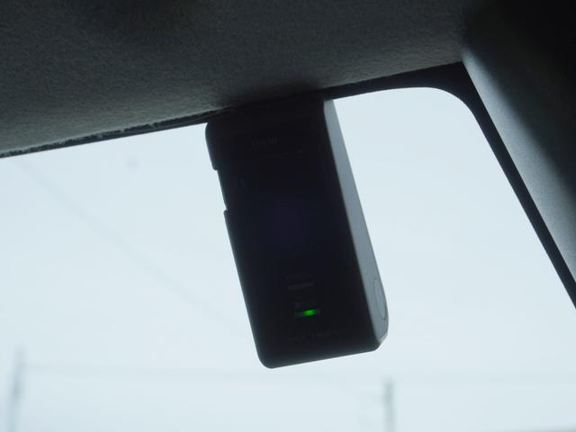 ルーミー カスタムＧ－Ｔ　全方位カメラ　ストラーダナビ　アンドロイドオート　アップルカープレイ　ＨＤＭＩ　フルセグＴＶ　スマートキー２個　ＥＴＣ　両側パワースライドドア　ドライブレコーダー　シートヒーター　レーダークルーズ（9枚目）
