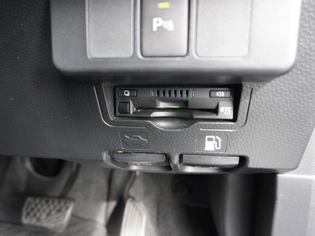 ルーミー カスタムＧ－Ｔ　全方位カメラ　ストラーダナビ　アンドロイドオート　アップルカープレイ　ＨＤＭＩ　フルセグＴＶ　スマートキー２個　ＥＴＣ　両側パワースライドドア　ドライブレコーダー　シートヒーター　レーダークルーズ（10枚目）