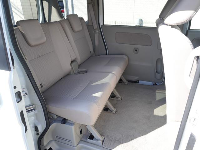 エブリイワゴン ＰＺターボ　ＥＴＣ　バックカメラ　両側スライド・片側電動　ナビ　ＴＶ　衝突被害軽減システム　オートライト　ＨＩＤ　スマートキー　ＡＴ　盗難防止システム　ＡＢＳ　ＥＳＣ　ＣＤ　ＵＳＢ　ミュージックプレイヤー接続可（39枚目）