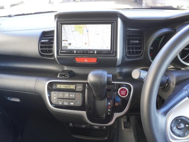 Ｎ－ＢＯＸ Ｇ　ＳＳパッケージ　カロッツェリアメモリーナビ　フルセグ　Ｂｌｕｅｔｏｏｔｈ　バックカメラ　ＥＴＣ　パワースライドドア　スマートキー２個　前席シートヒーター　前後ドライブレコーダー　取扱説明書　メンテナンスノート　禁煙車（4枚目）