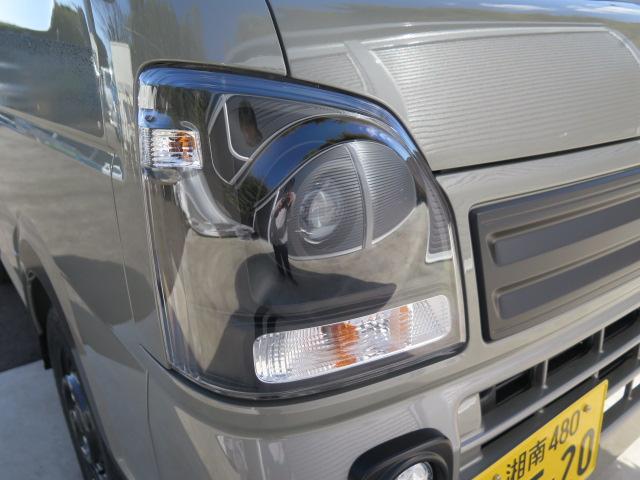 スーパーキャリイ Ｘリミテッド　４ＷＤ　５ＭＴ　　電動格納ミラー　ゴムマット　ＬＥＤヘッドライト　スズキセーフティサポート（18枚目）