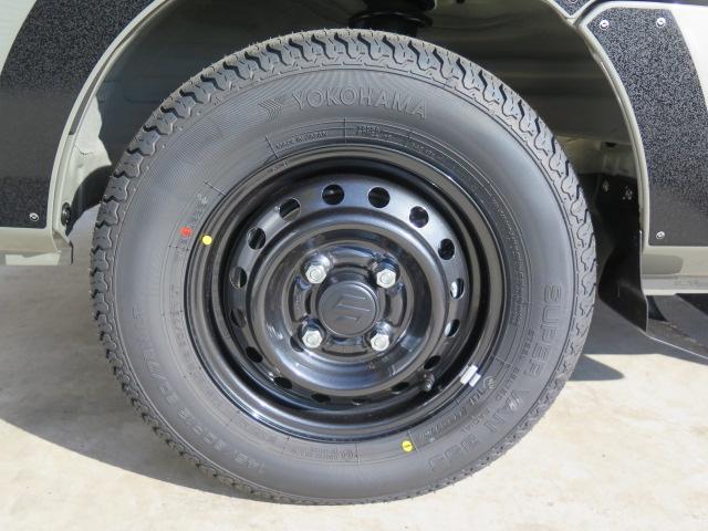 スーパーキャリイ Ｘリミテッド　４ＷＤ　５ＭＴ　　電動格納ミラー　ゴムマット　ＬＥＤヘッドライト　スズキセーフティサポート（22枚目）