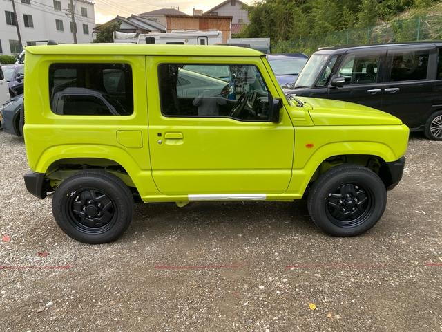 ジムニー XL 5速 届出済未使用車(5枚目)