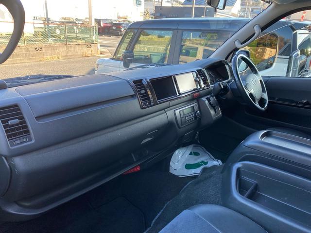 ハイエースバン ロングワイドスーパーGL ディーゼル 両側スライド(30枚目)