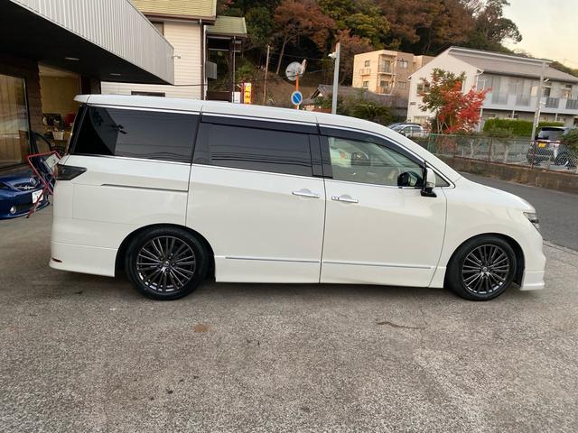 エルグランド 250ハイウェイスターS アーバンクロム 後期グリル 後期ヘッドライトモール TEIN車高調 後席モニター両側パワースライドドア アラウンドビューモニター(10枚目)