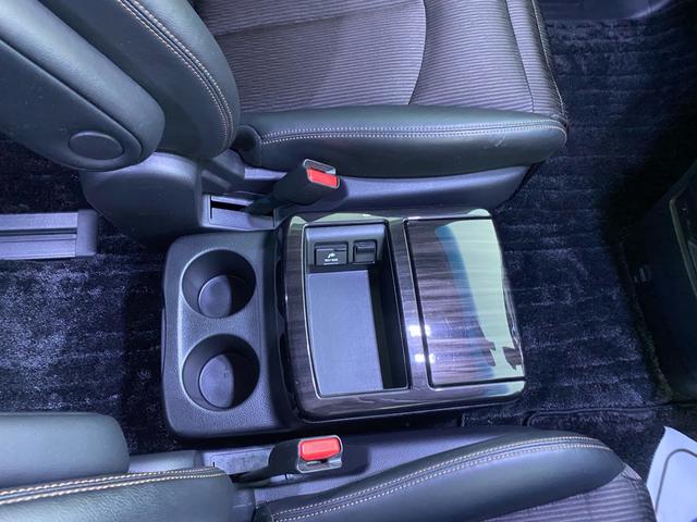 エルグランド 250ハイウェイスターS アーバンクロム 後期グリル 後期ヘッドライトモール TEIN車高調 後席モニター両側パワースライドドア アラウンドビューモニター(30枚目)