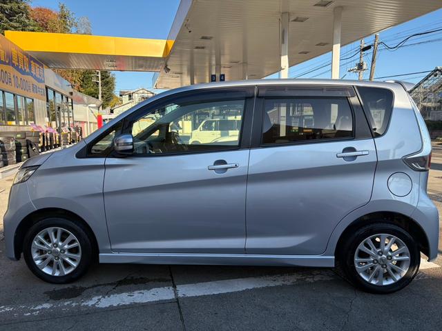 デイズ Ｘ　ハイウェイスター　ワンオーナー　ＣＤ　ラジオ　バックカメラ　ドライブレコーダー　ＥＴＣ　修復歴無し（9枚目）