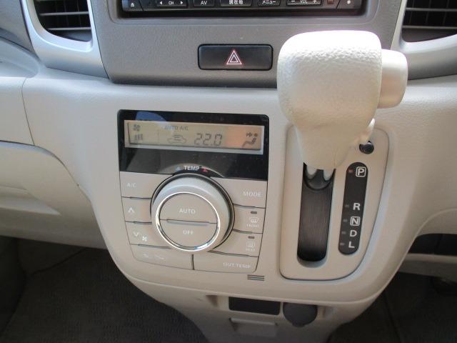 スペーシア Ｘ　社外ナビ　地デジ　左パワースライドドア　ドライブレコーダー　ワンオーナー　禁煙車　スマートキー　記録簿（12枚目）