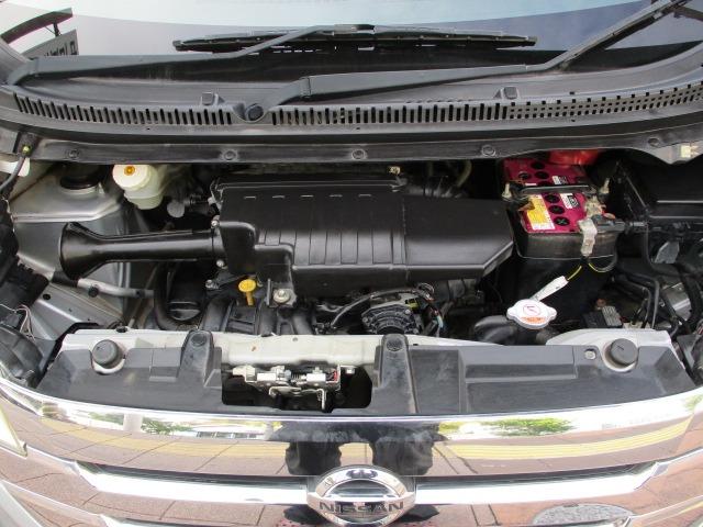 デイズ ハイウェイスター　Ｘ　純正ナビ　地デジ　バックカメラ　ＨＩＤライト　アイドリングストップ　スマートキー（19枚目）