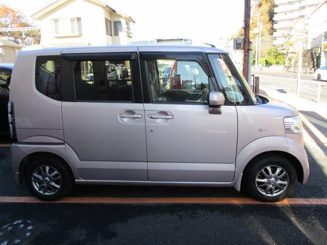 N-BOX G 社外ナビ ワンセグTV バックカメラ 両側スライドドア ETC 禁煙車 スマートキー Bluetooth接続(5枚目)