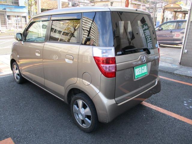 ゼスト Ｗ　４ＷＤ　社外ナビ　ワンセグＴＶ　禁煙車　キーレス　純正アルミホイール（10枚目）