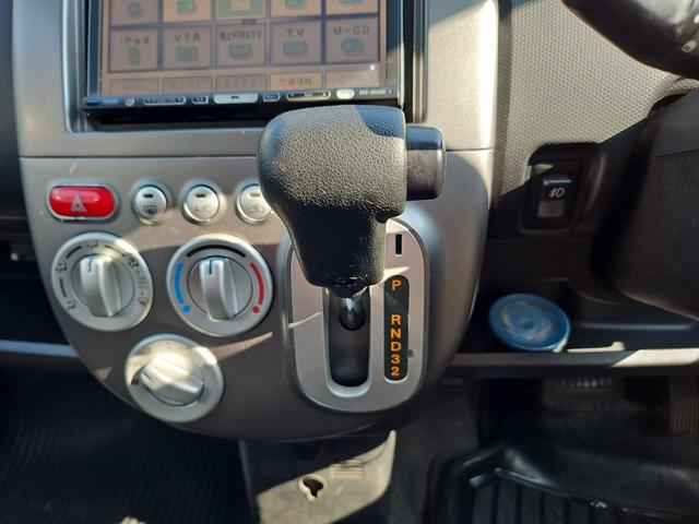 オッティ ＲＺ　ドライブレコーダー　ＥＴＣ　電動スライドドア　ナビ　ＴＶ　ＨＩＤ　キーレスエントリー　電動格納ミラー　ベンチシート　ＡＴ　ＡＢＳ　ＣＤ　ミュージックプレイヤー接続可　アルミホイール　衝突安全ボディ（8枚目）