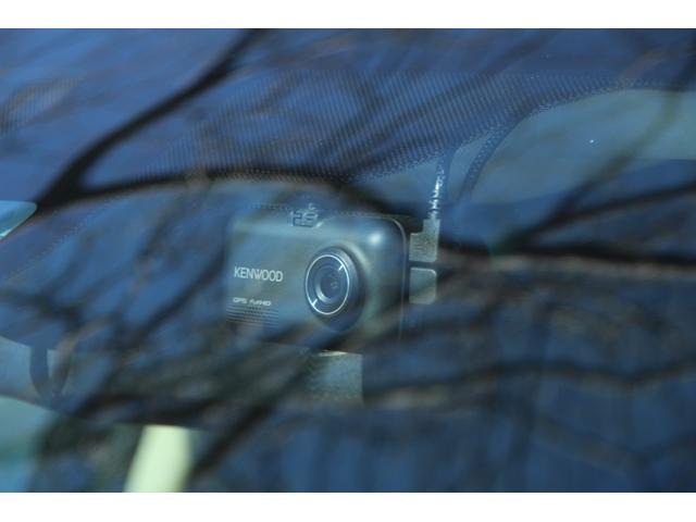 ２．０　Ｓｉ４　２．０Ｓｉ４　ブラックレザー　ナビ　バックモニター　サイドカメラ　シートヒータ　パワーシート　ＨＩＤ　ＥＴＣ　クルコン　電動Ｐブレーキ　スマートキー　Ｔチェーン式　ブラックペイント(29枚目)