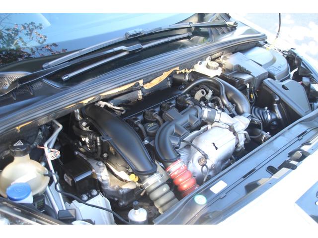 ３０８ ＣＣ　グリフ　ナビフルＴＶ／黒革シート／メモリーパワーシート／シートヒーター／フル電動オープン／ネックウォーマー／ＥＴＣ／ＨＩＤ／クルコン／オートライト／キーレス／電動格納ミラー／ＭＴモード（27枚目）