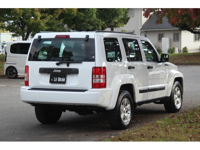 CHRYSLER JEEP JEEP CHEROKEE SPORT CROSS