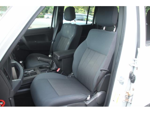 CHRYSLER JEEP JEEP CHEROKEE SPORT CROSS