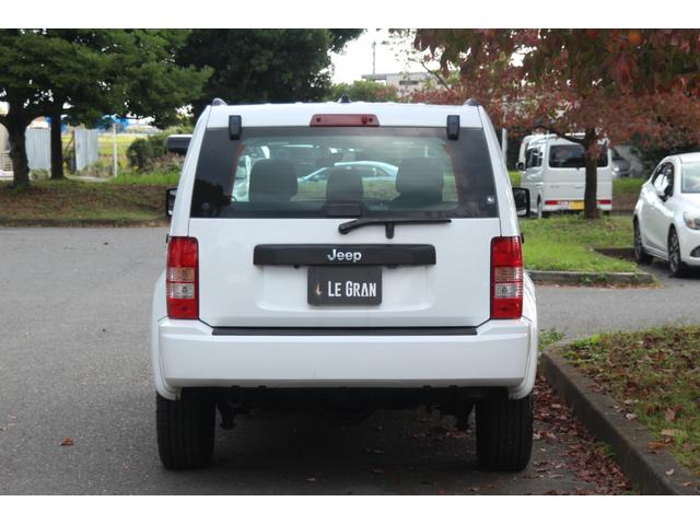 CHRYSLER JEEP JEEP CHEROKEE SPORT CROSS