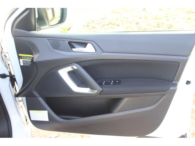 308 SW アリュール ブルーHDi AA評価4.5点/記録簿/ナビ/フルTV/バックカメラ/スマートキー/スペアキー/電動パーキング/プッシュスタート/クリアランスソナー/MTモード/パドルシフト/ETC/クルコン(29枚目)